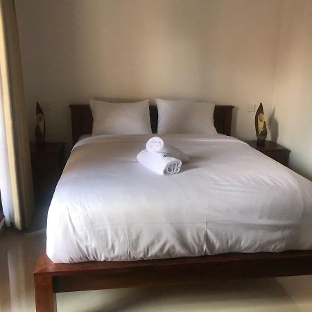 Raka & Rai Homestay Canggu Buitenkant foto