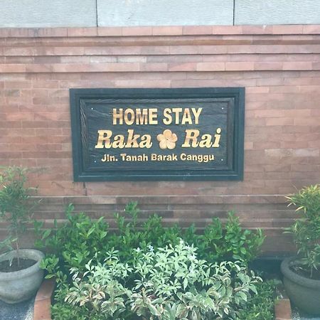 Raka & Rai Homestay Canggu Buitenkant foto