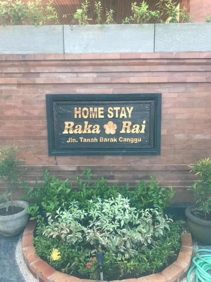 Raka & Rai Homestay Canggu Buitenkant foto
